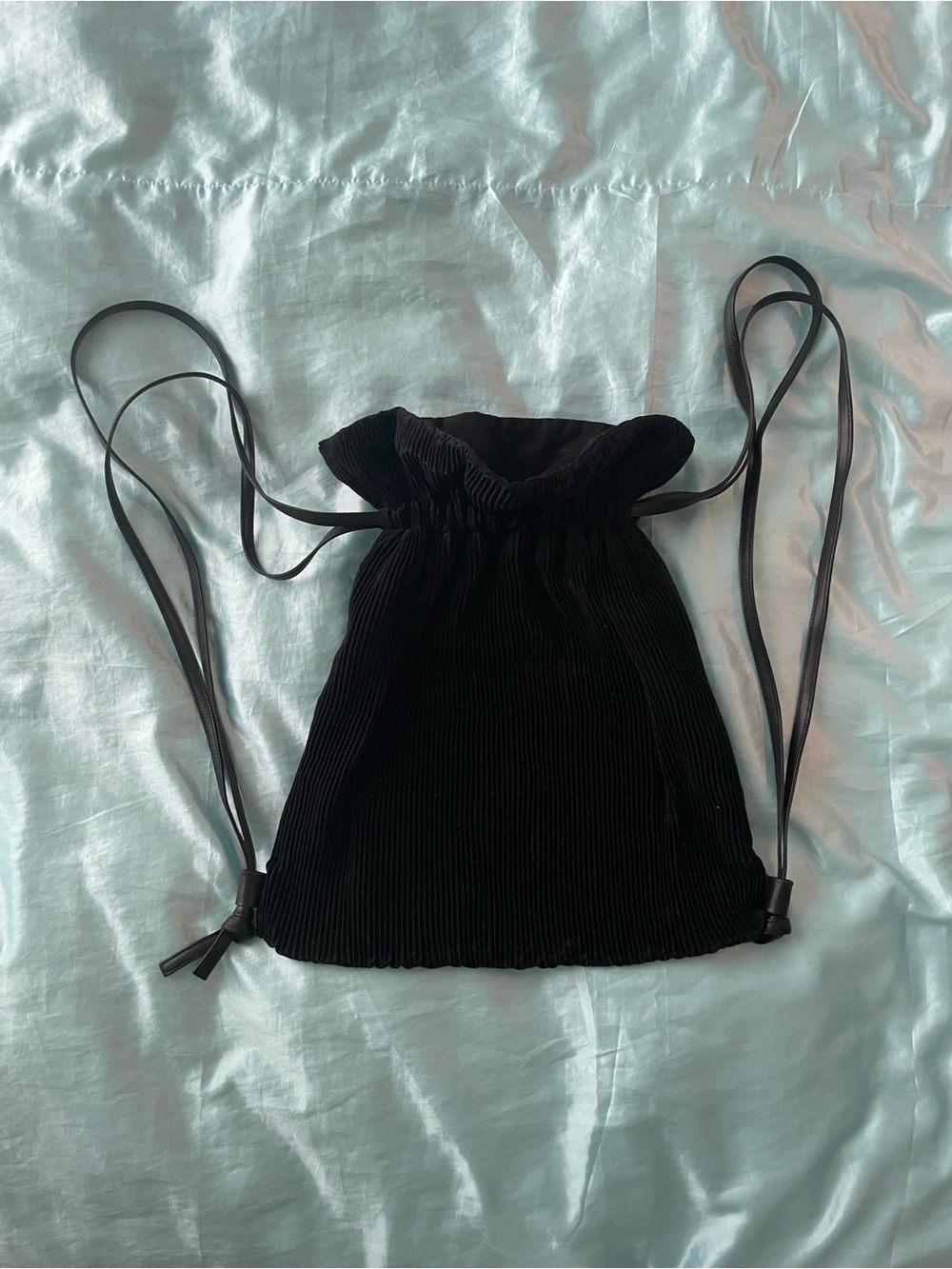 Issey Miyake Y’s Black Pleated Drawstring Pleated Crossbody Backpack
